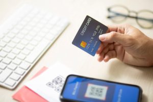 Passe Segurar Um Cartao Credito 187217 101
