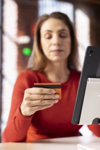 Carttao De Credito Scaled